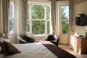 The Sheldon B&B - FREE private parking