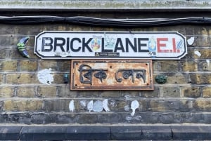 Women in London: Whitechapel Walk by Sams Walk