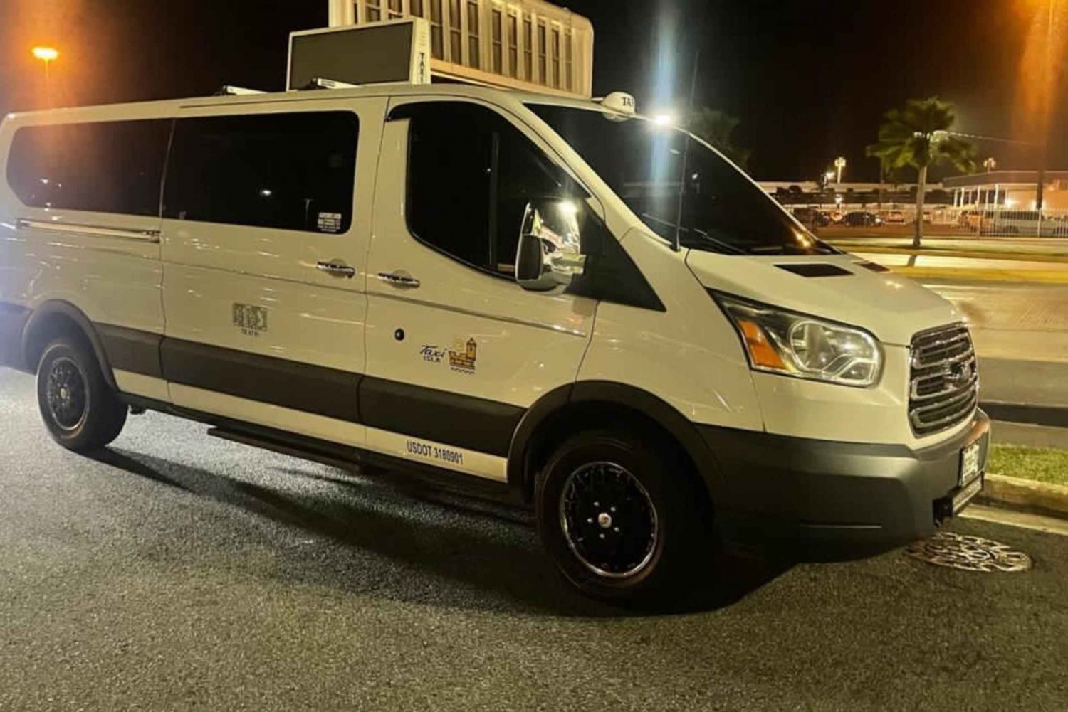 Brisbane Cruise Port: Private Transfer to Brisbane hotels