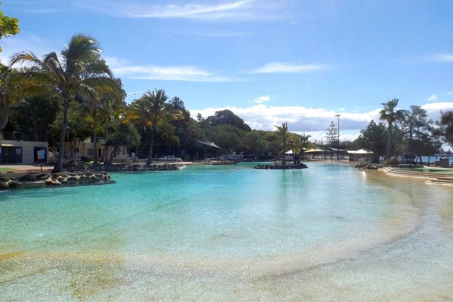 Brisbane: Redcliffe Peninsula Bee Gees and History Tour