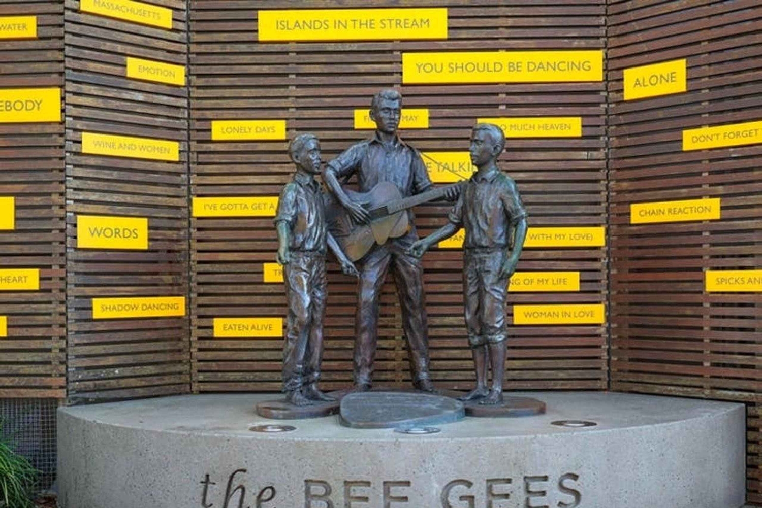 Brisbane: Redcliffe Peninsula Bee Gees and History Tour