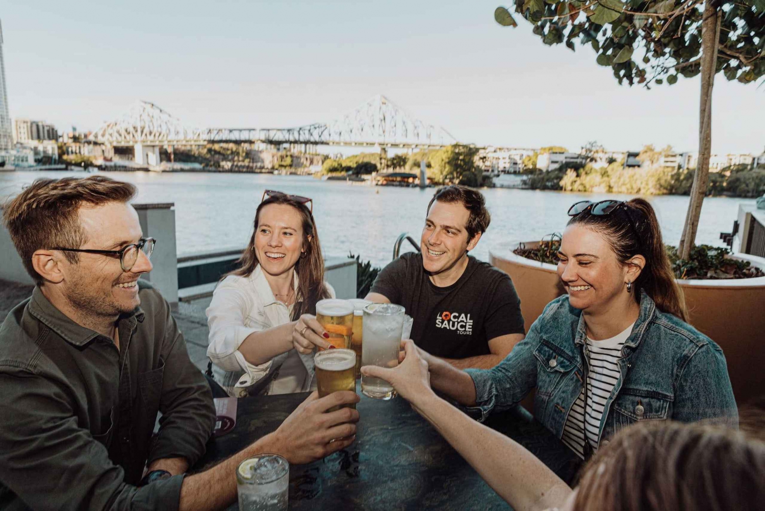 Brisbane: Small-Group 3-Hour Walking Tour with a Drink