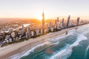 From Brisbane: Gold Coast Day Tour with Lunch