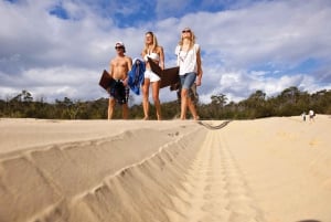 Moreton Island: Tangalooma Desert Safari and Dolphin Feeding