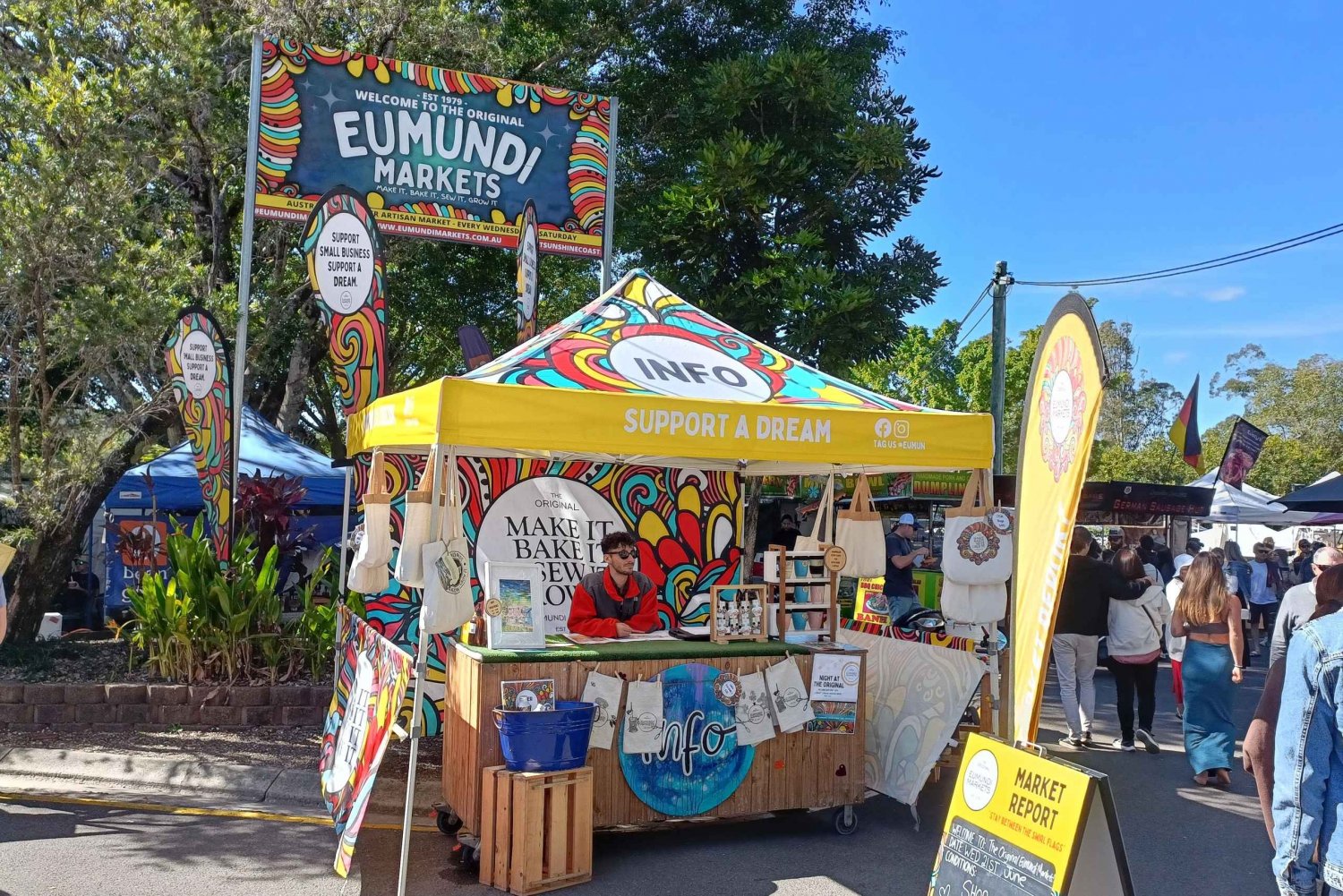 Noosa Heads & Eumundi Markets Private VIP Tour from Brisbane