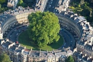 Bath: Guided walking tour of Historic Sights & Pubs (3h)