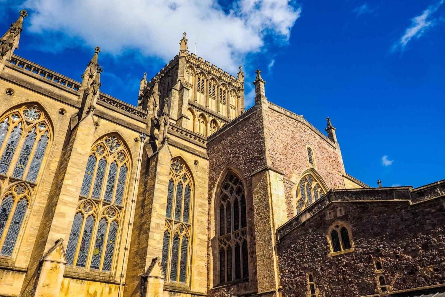 Bristol: Express Walk with a Local