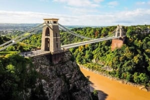 Bristol : Sightseeing Custom Tour with a Local Guide