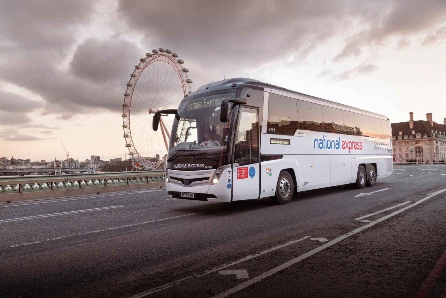 Gatwick Airport: Bus Transfer to/from Bristol