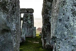 Yksilöllinen matka Stonehengeen sisältäen noutamisen ja jättämisen