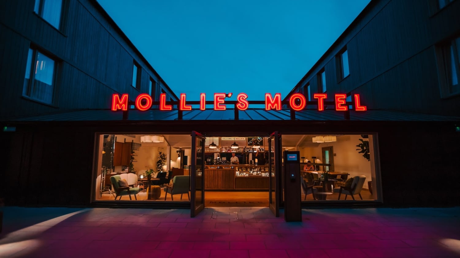 Mollie's Motel, Bristol