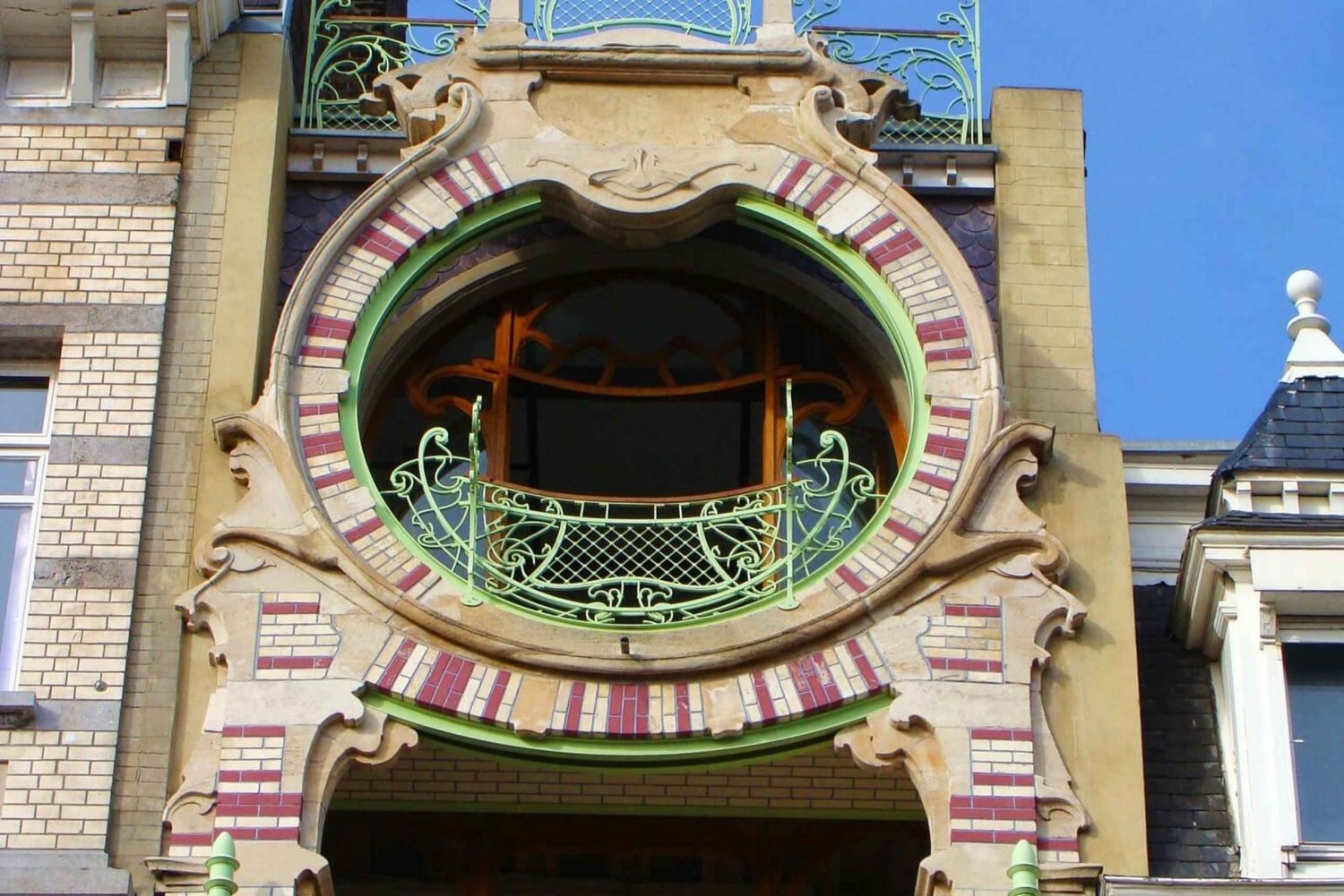 Art Nouveau in the Squares District