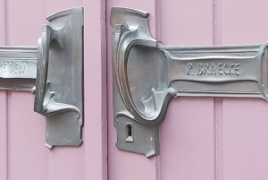 Art Nouveau in the Squares District