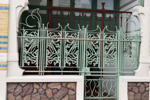 Art Nouveau in the Squares District