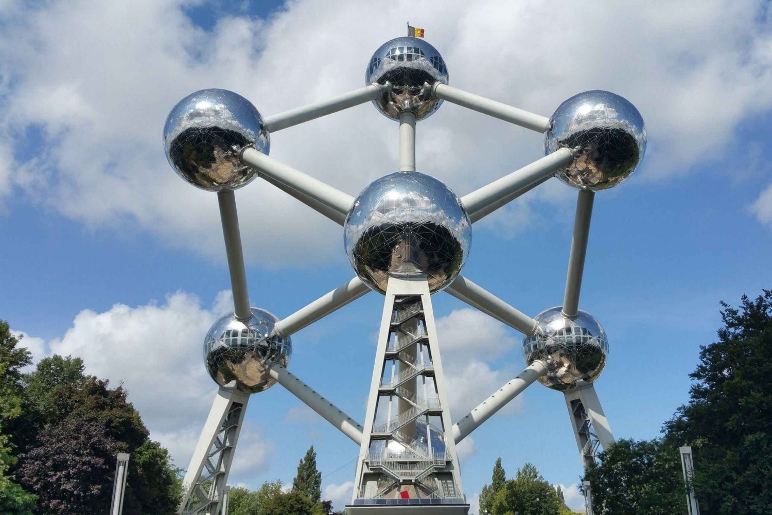 Bryssel: Atomiumin pääsylippu ja opastettu äänikierros (ENG)