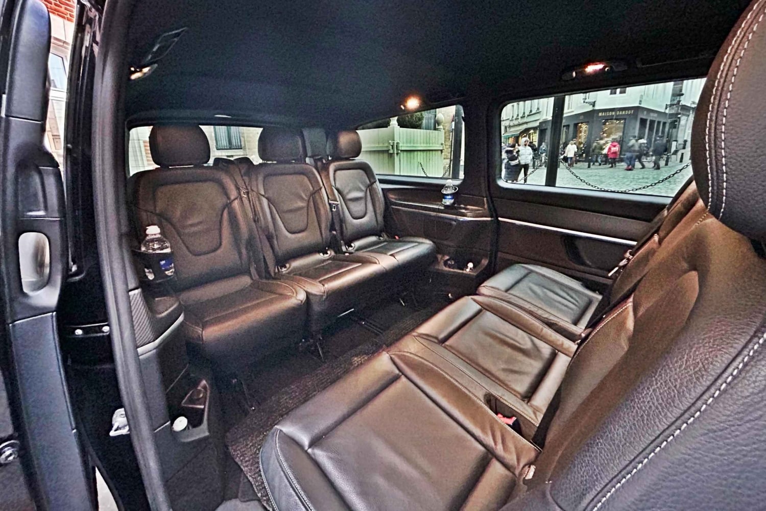 BRU Airport Transfer to Brussels City Center for 7 Pax