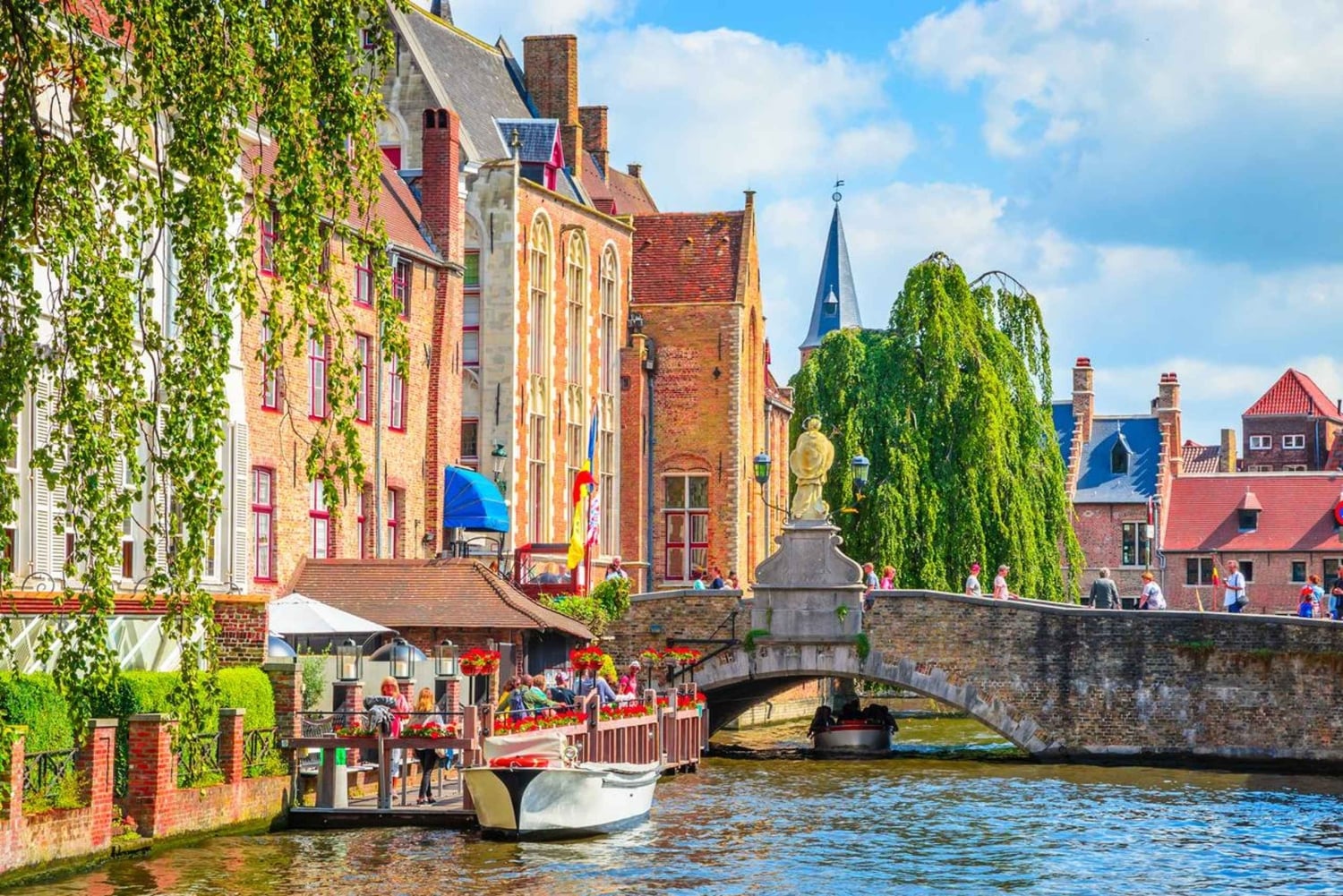 Bruges svelata: Tour privato di un giorno intero da Bruxelles