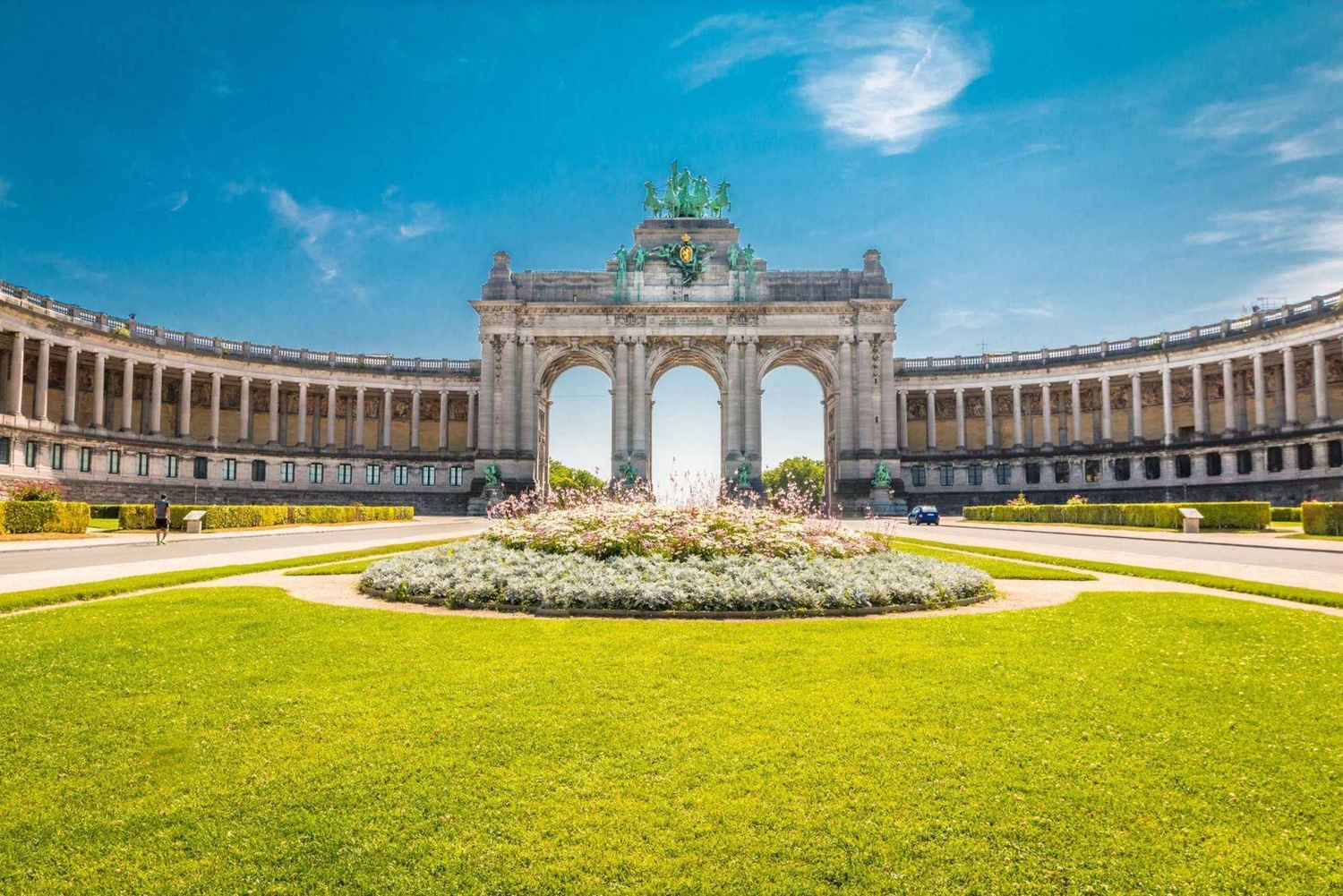 Brussels: Autoworld Ticket & Digital City Tour