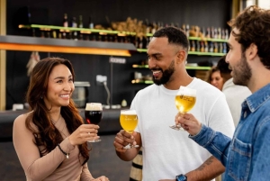 Bruksela: Wycieczka VIP po świecie belgijskiego piwa z kolacją dla smakoszy