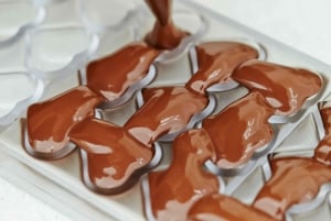 Bryssel: Maistiaiset belgialaisen suklaan valmistuksen työpajassa