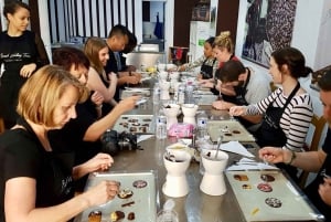 Brussels: Chocolate Workshop and Guided Walking Tour