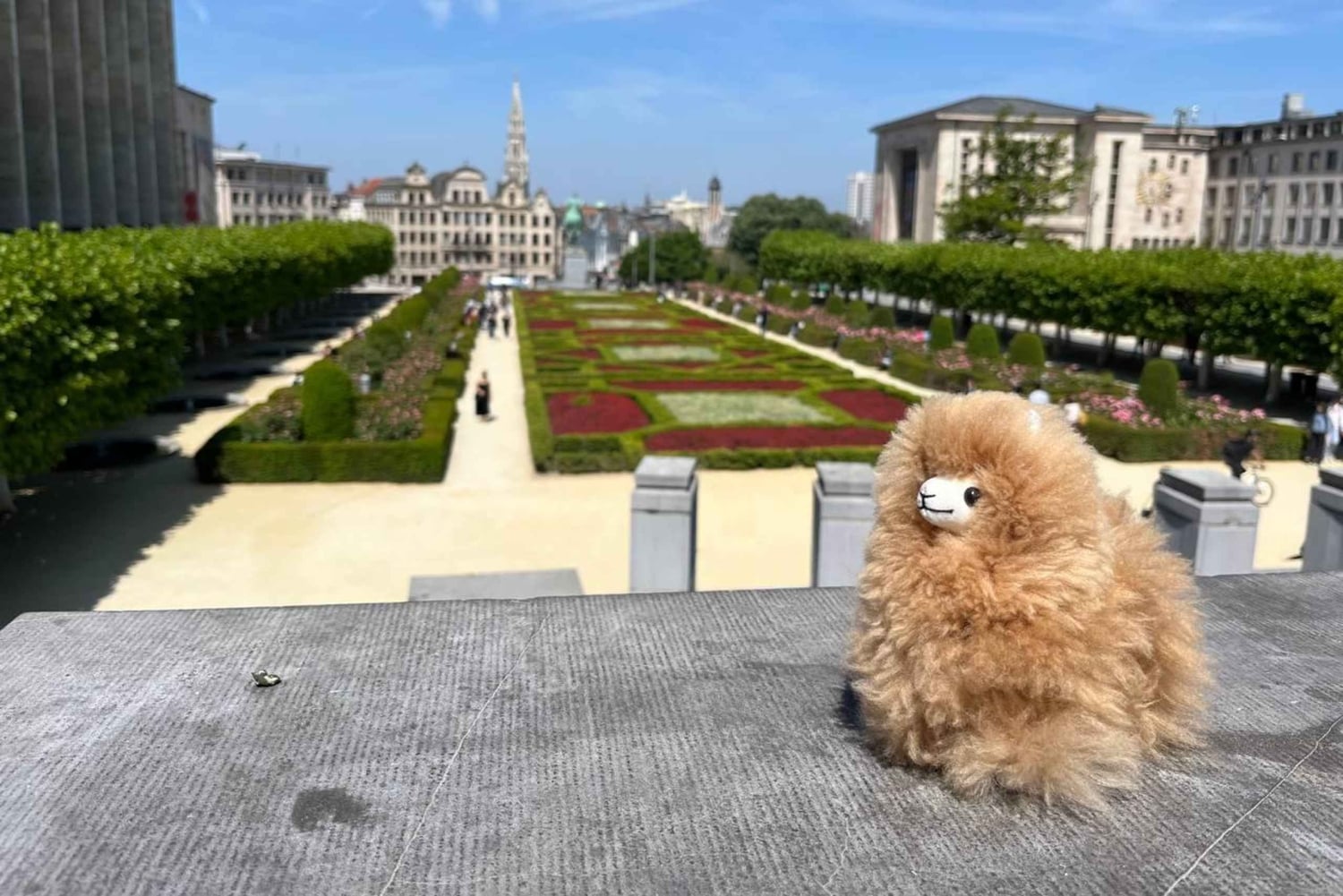 Brussels Day Trip from Paris or Amsterdam by Mini-Van