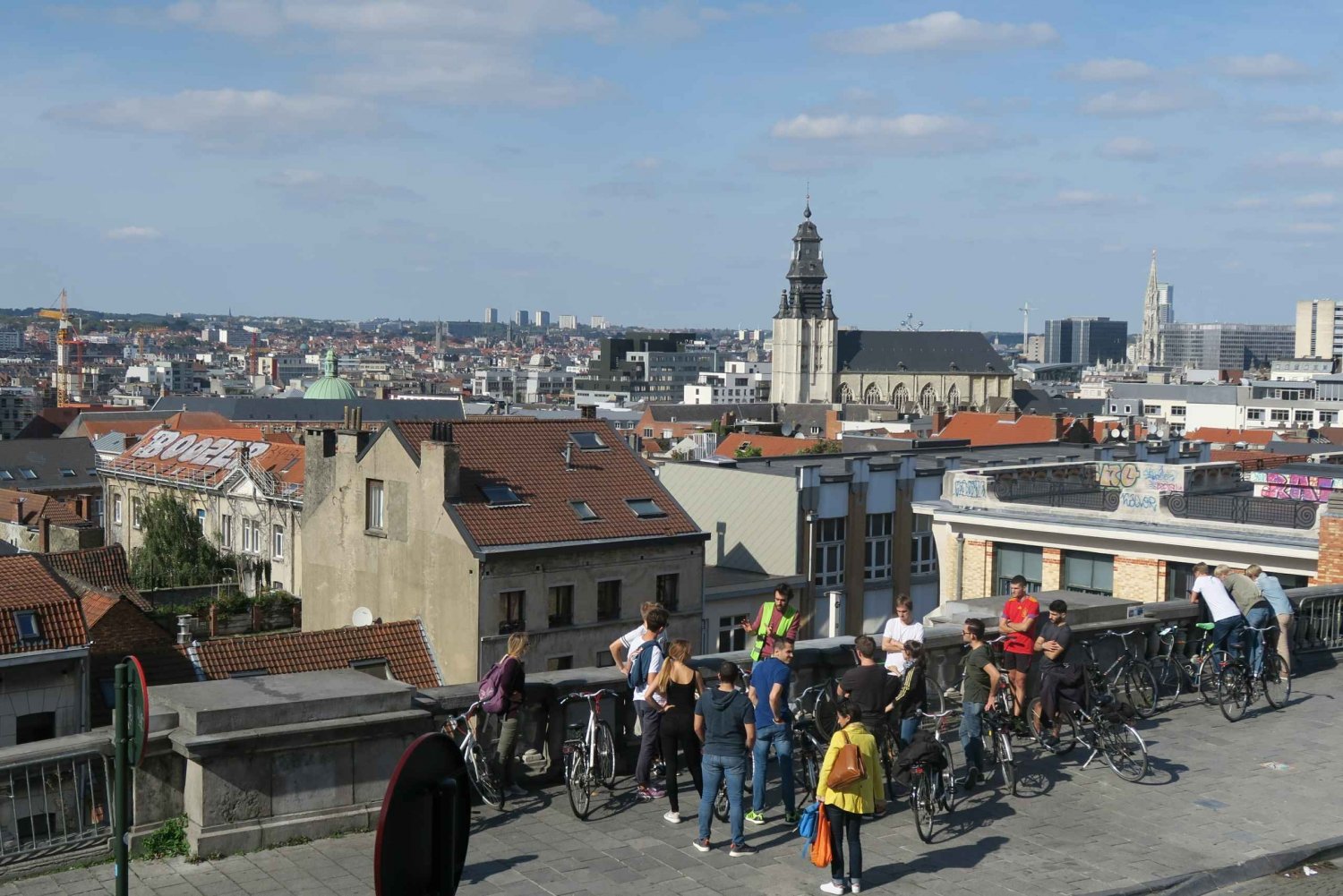 Brussels: Highlights and Hidden Gems Guided Bike Tour