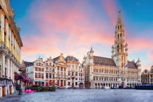Brussel: City Exploration Game and Tour