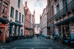 Brussels: Private Trip to Bruges & Food Tour with 6 Tastings