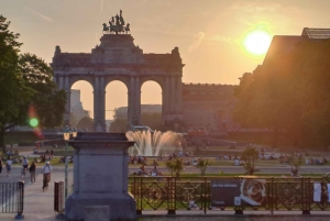 Brussels: Sightseeing Sunset Bus Tour
