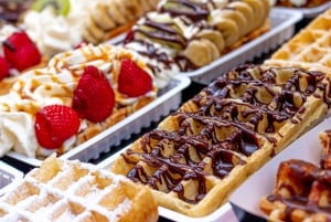 Brussels Walking Tour w/ Waffle Tasting: History & Culture