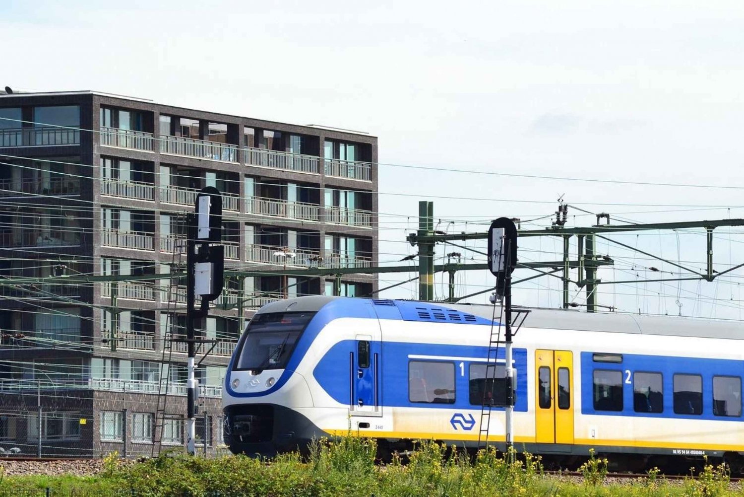 Европа: мобильный проездной Eurail Benelux