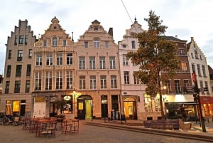 Explore Bruxelas com a família - passeio a pé