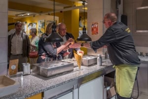 Frietmuseum Brussel: Inngang til pommes frites-museet med smaksprøver