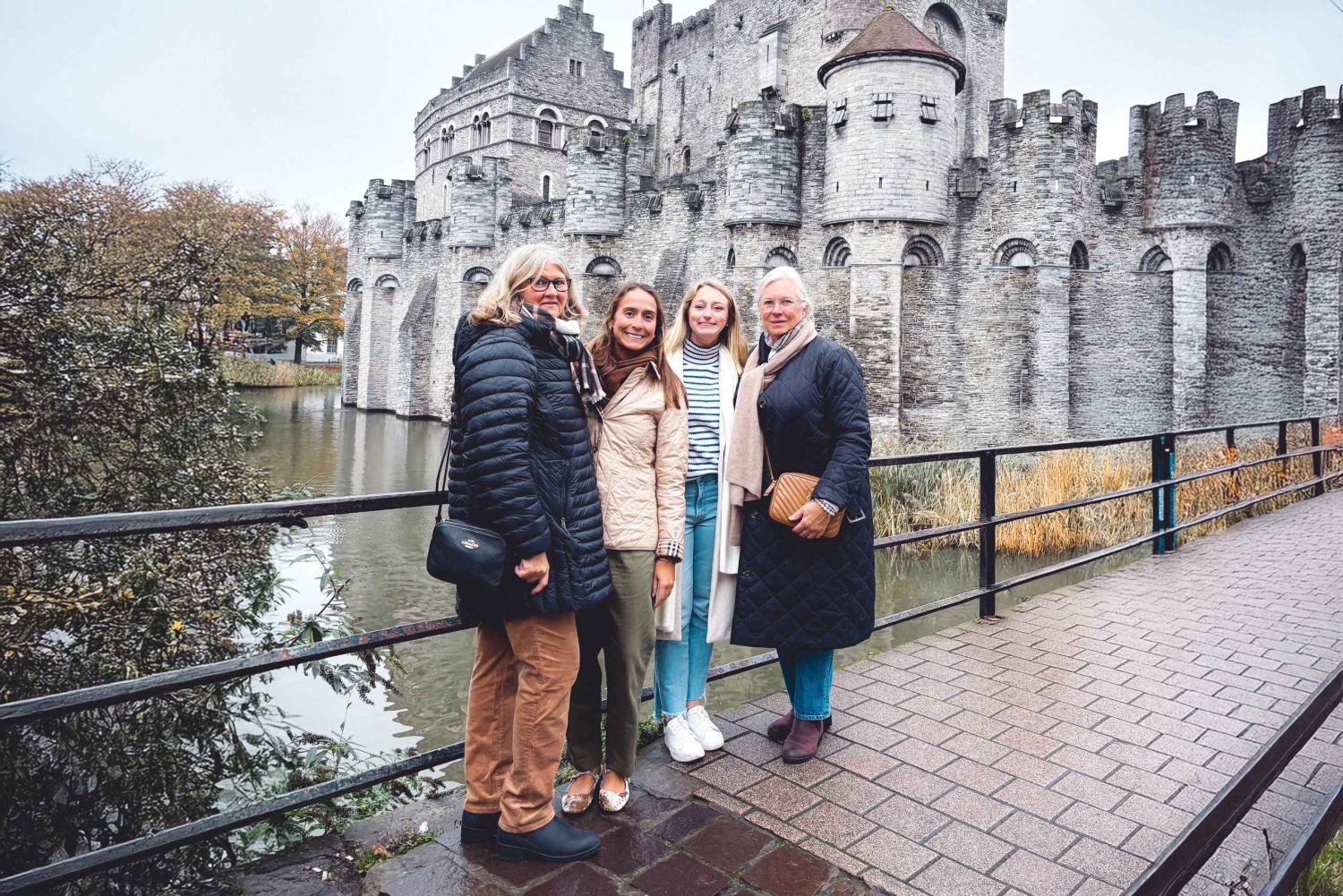 A partir de Bruxelas: excursão privada a Bruges e Gante com degustação