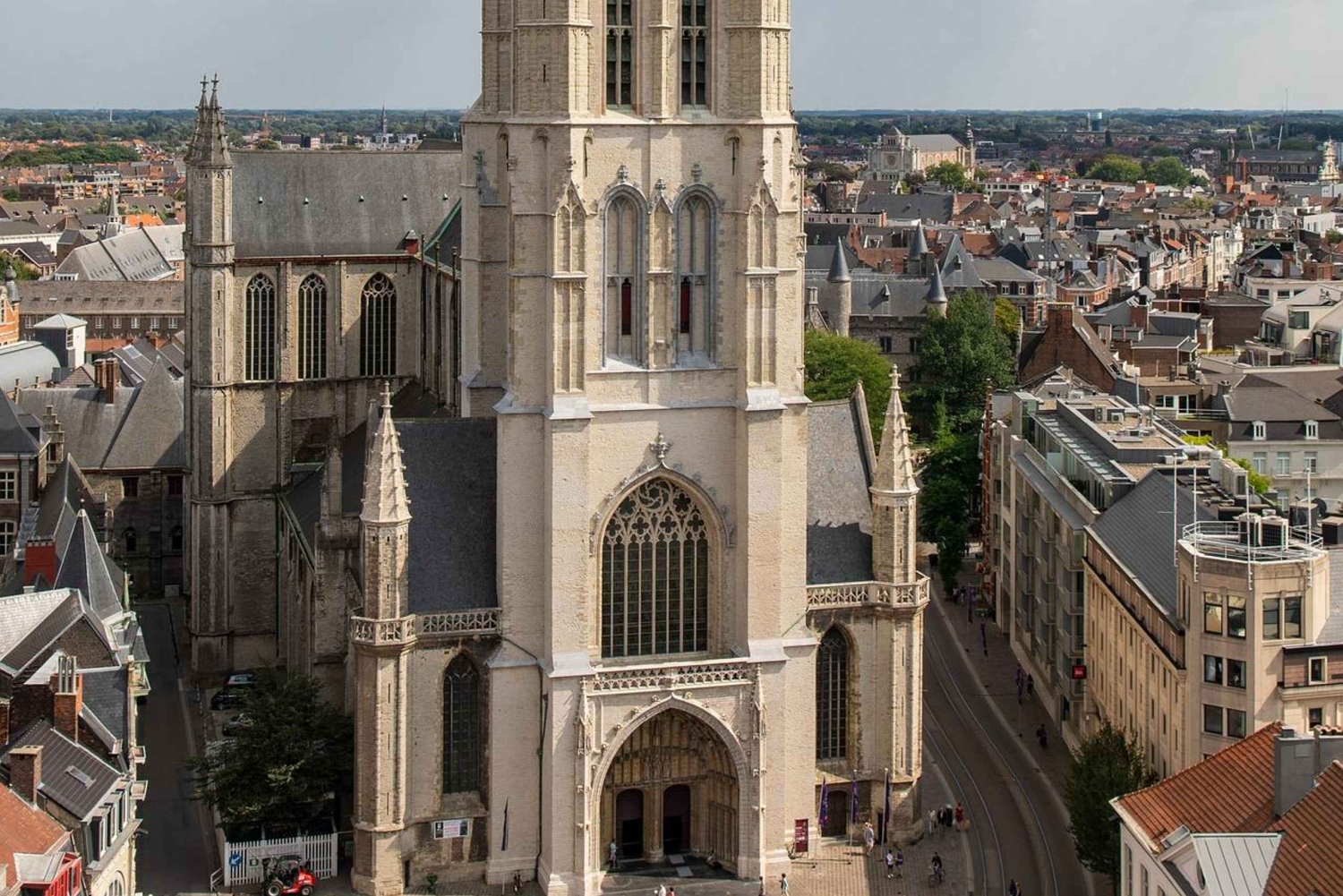 From Brussels: Private Tour to Ghent’s Top Highlights