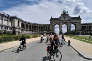 Bruxelles: tour in bicicletta dei punti salienti e delle gemme nascoste