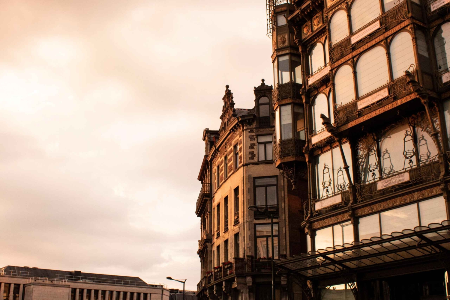 MUSIKTUR I BRUXELLES (SPANSK)