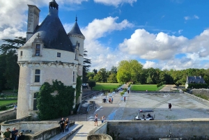 Pariisi Loiren laakson linnat Chambord & Chenonceau -Päiväretki