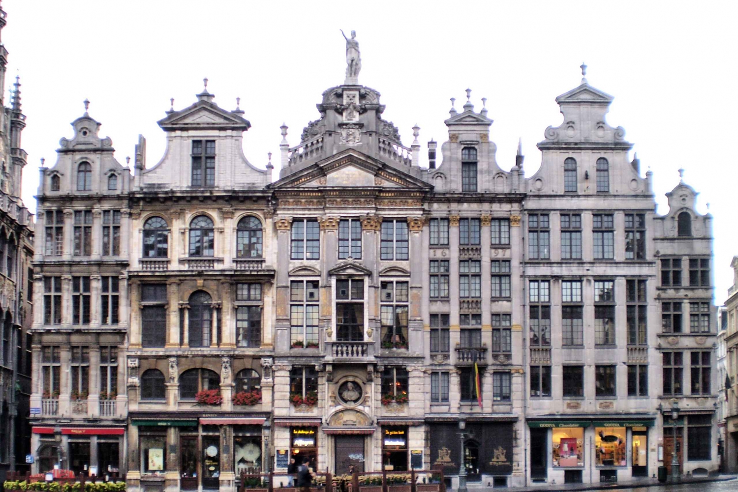 private walking tour brussels