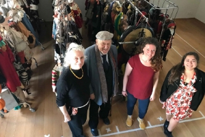 Brussels: Tour of Royal Theatre Toone with Snacks and Beer