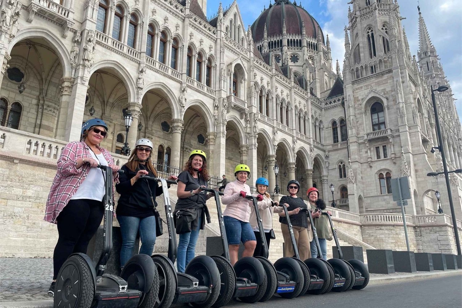 Budapest: 1 Hour Segway Tour - Parliament Hightails