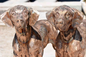 22 Dog-statues in Budapest - an unusual tour