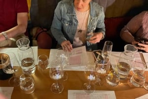 6-Tier Hungarian Wine Tasting at a Cozy Community Table