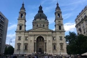 8-hour private Budapest city tour by public transportation