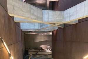 Tutustu Budapestiin jalan ja raitiovaunulla.