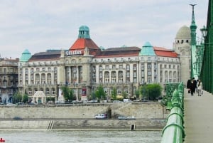 Art Nouveau in Budapest: 3-Hour Private Tour