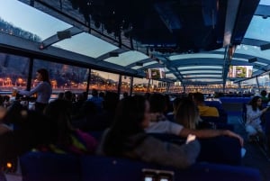 Budapest : croisière touristique d'une heure en soirée avec boisson
