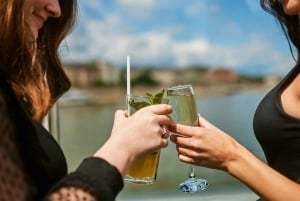 Budapest: 1 times Sunshine Booze Cruise med Prosecco