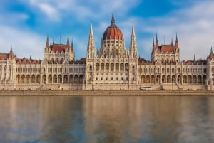 Budapest: 2 Hour City Highlights Tour with Local